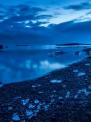 The Heavenly Physici